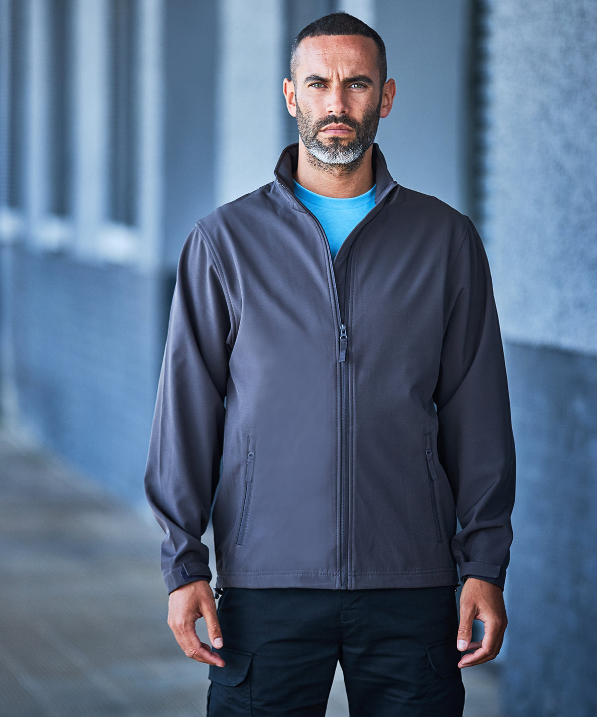 5 x Softshell Jackets
